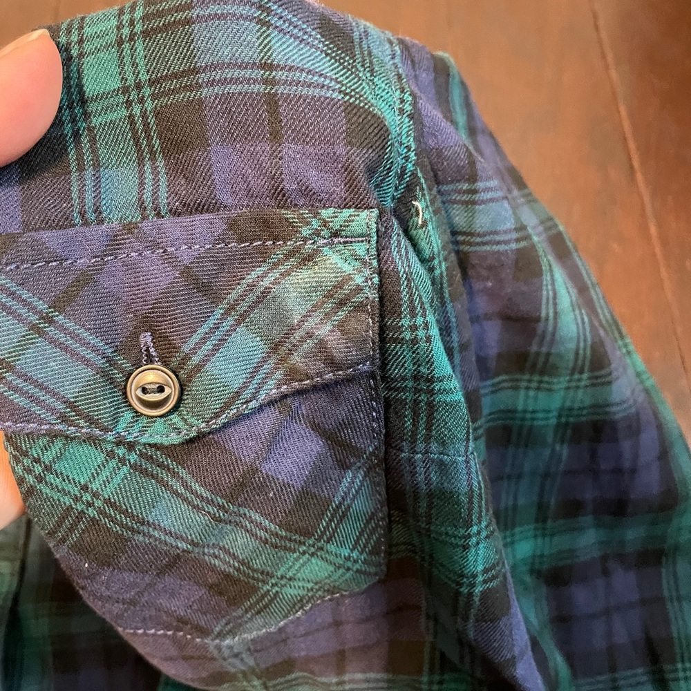 Plaid button down - Picture 4 of 4